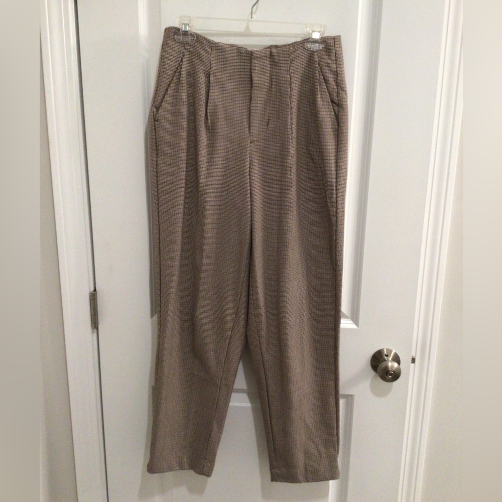 Plaid women’s dress pants, size 8